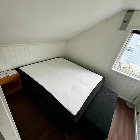 Hus I Vestvagoy Apartamento Ballstad
