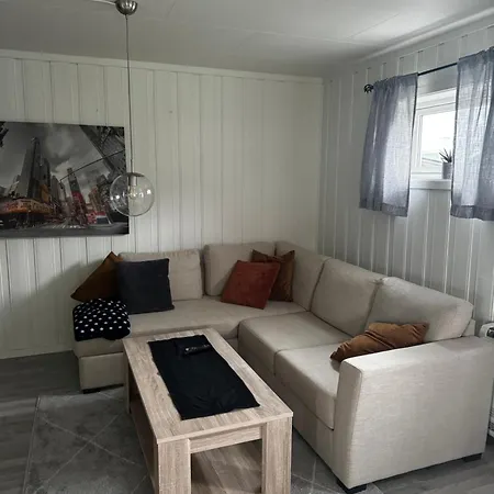 Hus I Vestvagoy * Ballstad